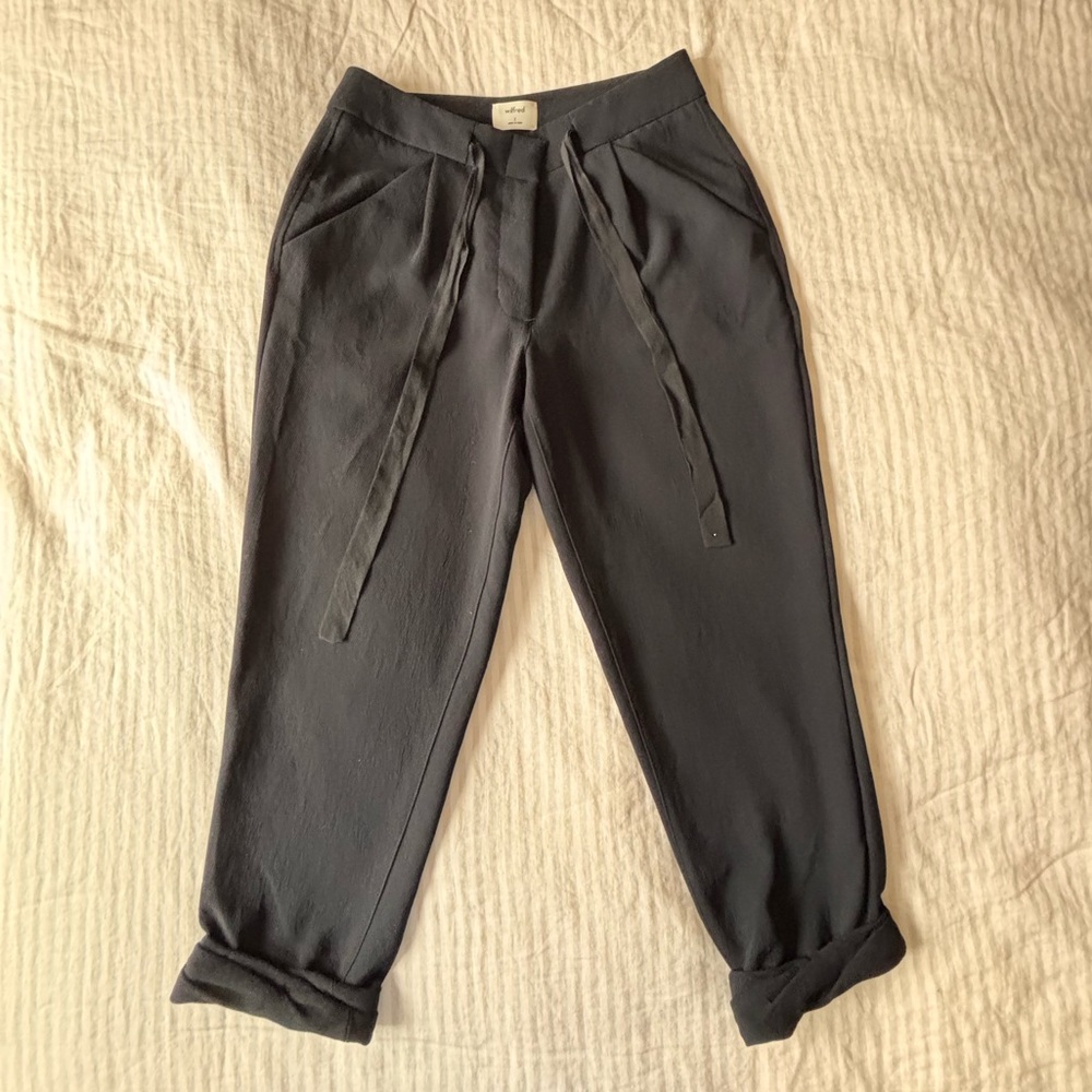 Wilfred Aritzia Cropped Trousers